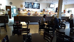 Cafe near Budget Inn Okeechobee